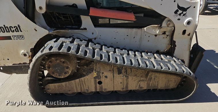 image for item DK1106 2013 Bobcat T750  tracked skid steer loader