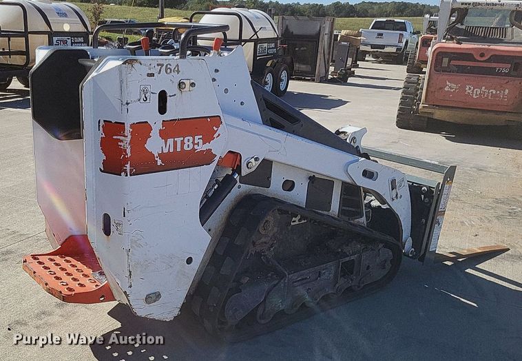 image for item DK1107 2020 Bobcat MT85  compact utility loader