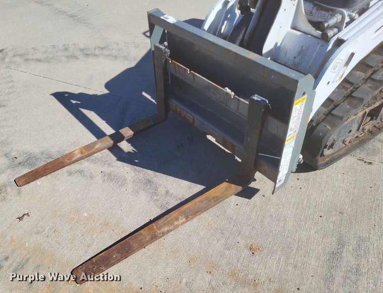 image for item DK1107 2020 Bobcat MT85  compact utility loader