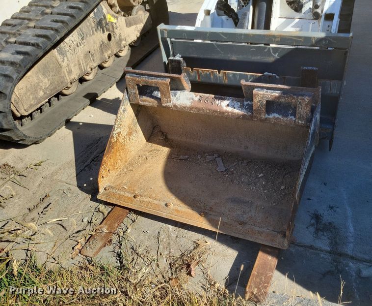 image for item DK1107 2020 Bobcat MT85  compact utility loader