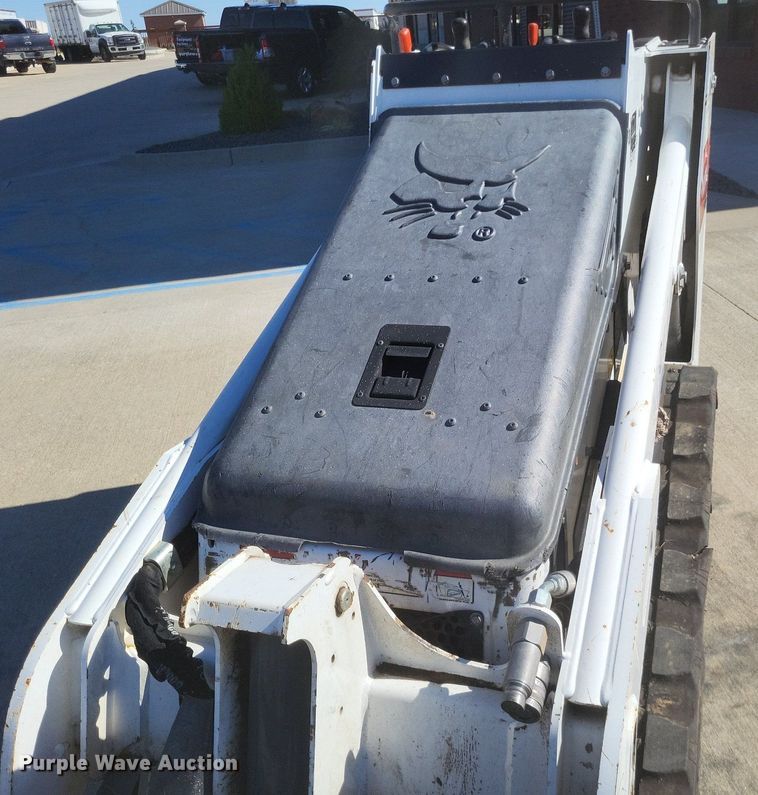 image for item DK1107 2020 Bobcat MT85  compact utility loader