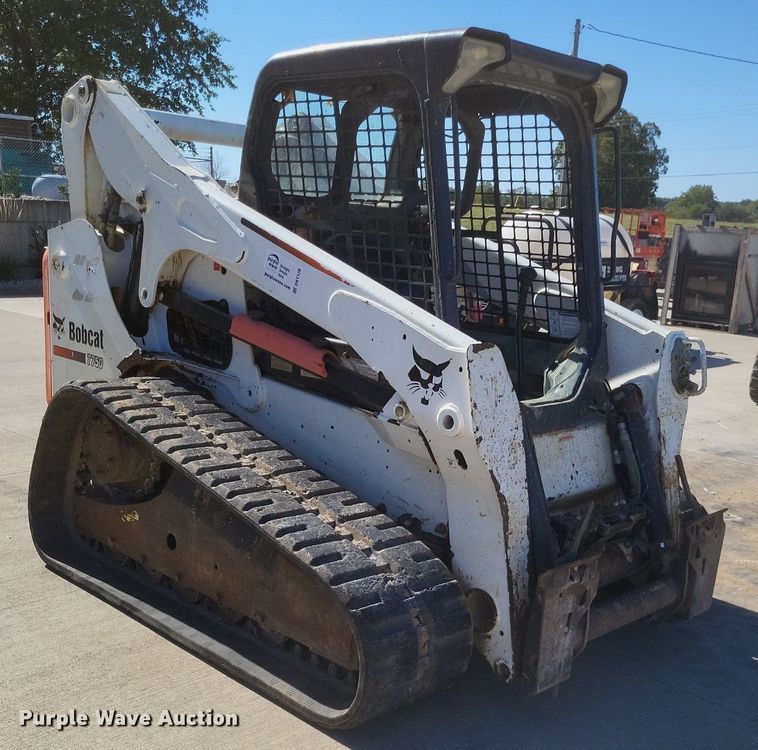 image for item DK1126 2012 Bobcat T750  tracked skid steer loader
