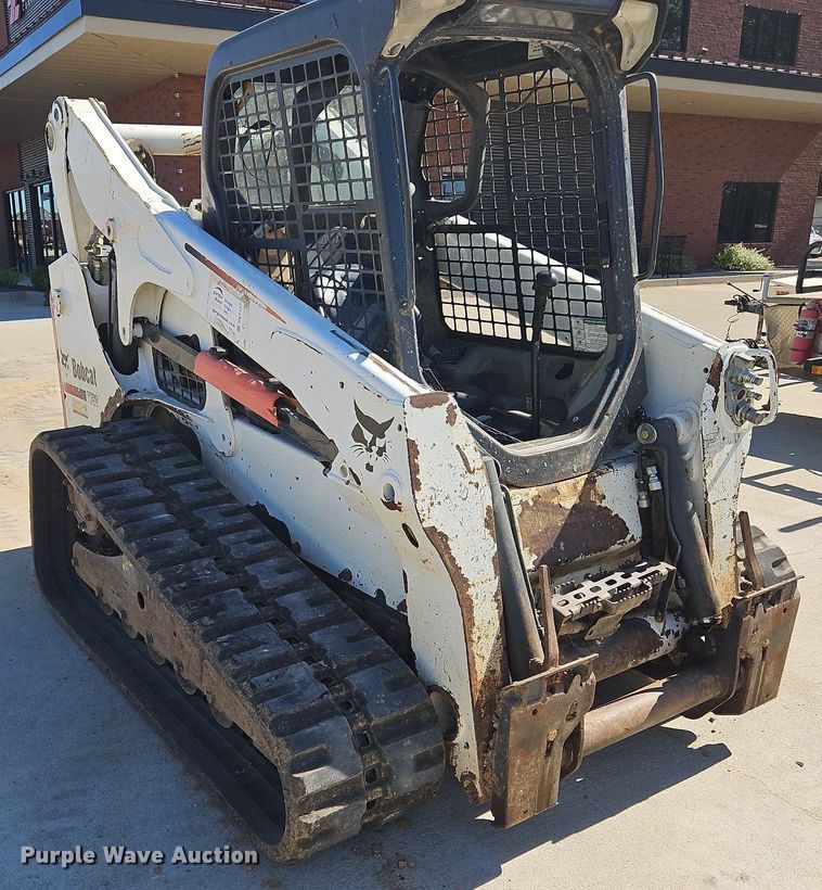 image for item DK1127 2012 Bobcat T750  tracked skid steer loader