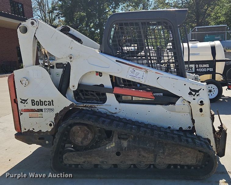 image for item DK1127 2012 Bobcat T750  tracked skid steer loader