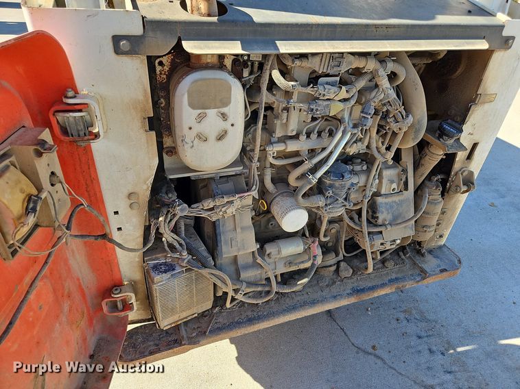 image for item DK1127 2012 Bobcat T750  tracked skid steer loader