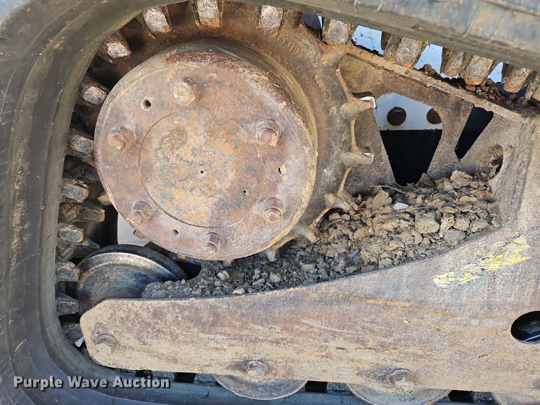 image for item DK1127 2012 Bobcat T750  tracked skid steer loader