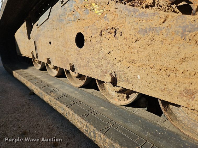 image for item DK1127 2012 Bobcat T750  tracked skid steer loader