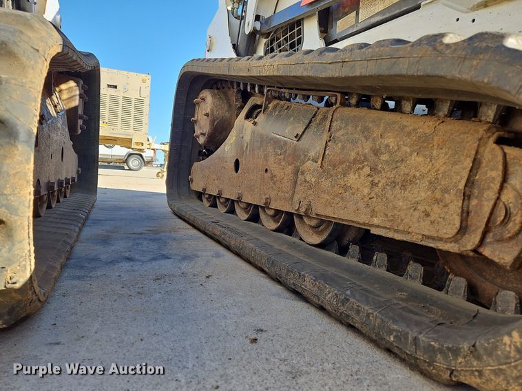 image for item DK1127 2012 Bobcat T750  tracked skid steer loader