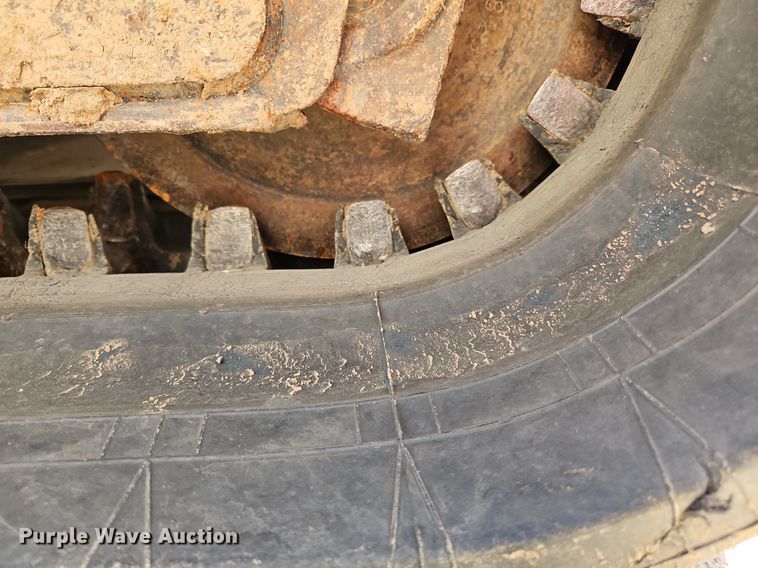 image for item DK1127 2012 Bobcat T750  tracked skid steer loader