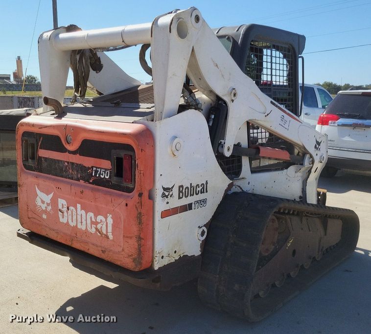 image for item DK1128 2013 Bobcat T750  tracked skid steer loader