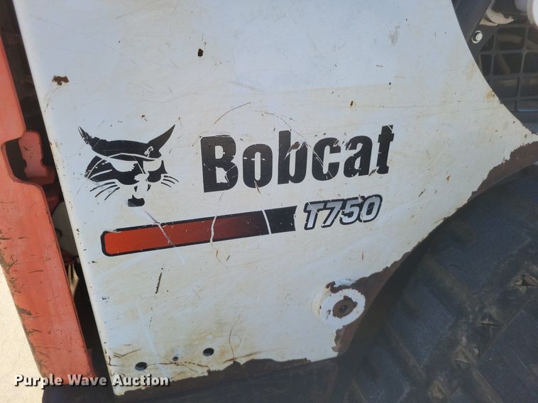 image for item DK1128 2013 Bobcat T750  tracked skid steer loader