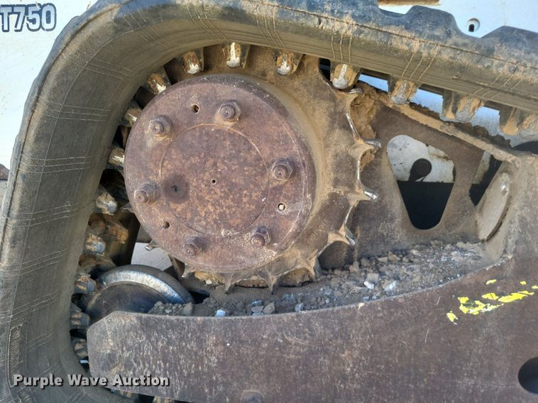 image for item DK1128 2013 Bobcat T750  tracked skid steer loader