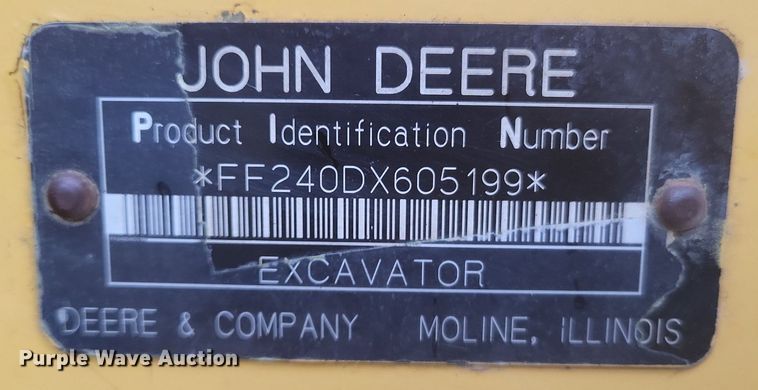 image for item DK1129 2006 John Deere 240D LC  excavator