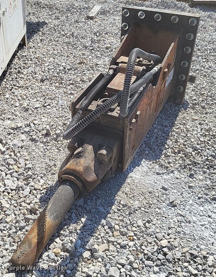 image for item DK1139 NPK H-7X  breaker