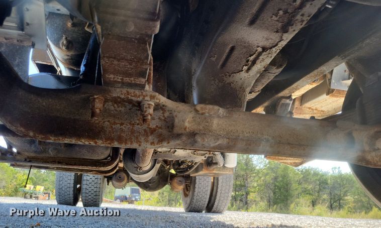 image for item DK1140 1995 Ford L8000  dump truck