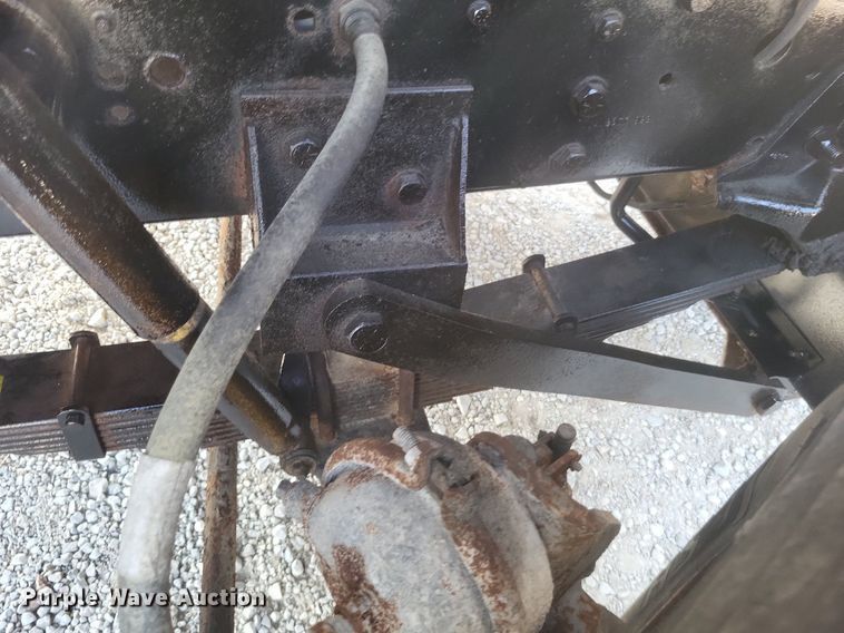 image for item DK1140 1995 Ford L8000  dump truck