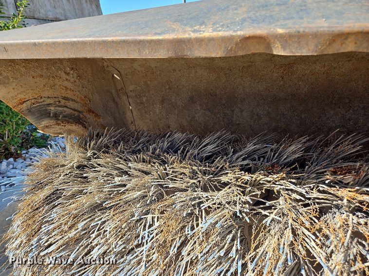 image for item DK1146 Skid steer attachments