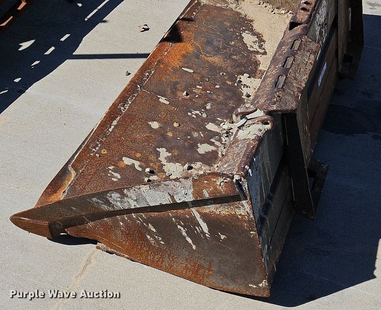 image for item DK1146 Skid steer attachments