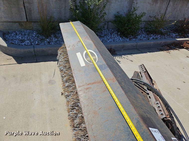 image for item DK1146 Skid steer attachments