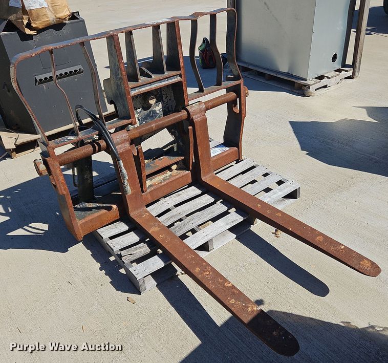 image for item DK1147 Gradall  forklift forks