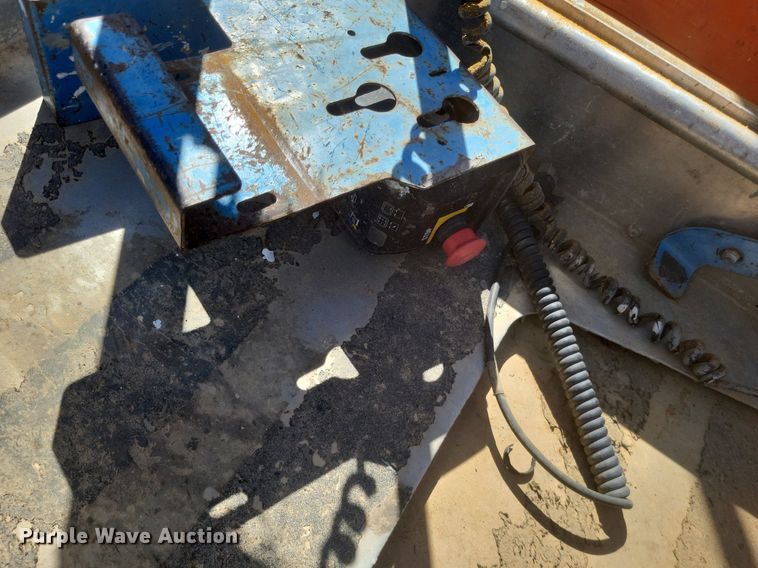 image for item DK1150 2009 Genie GR-20  vertical lift