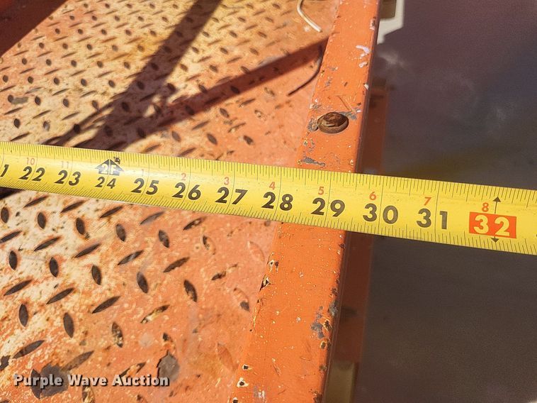 image for item DK1151 2014 JLG 1932RS  scissor lift