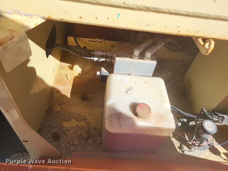 image for item DK1151 2014 JLG 1932RS  scissor lift