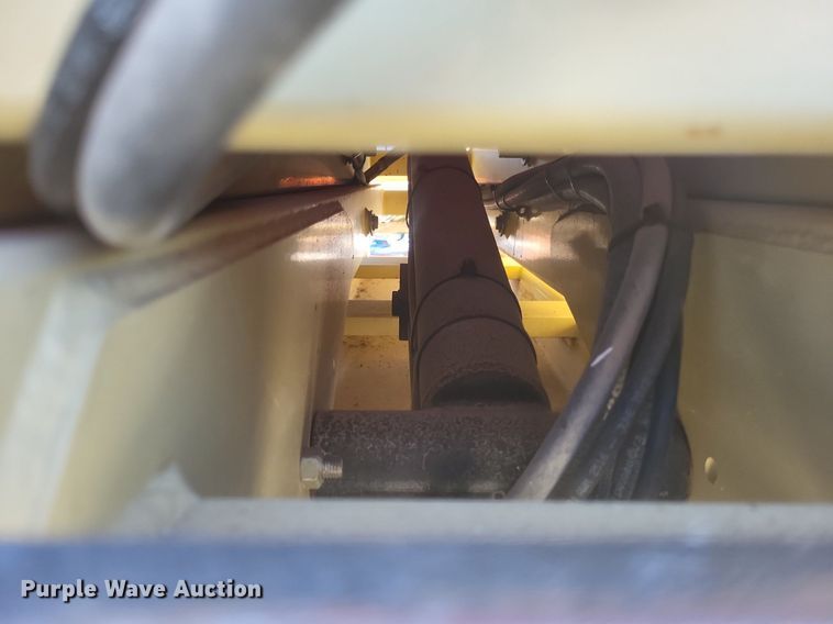 image for item DK1151 2014 JLG 1932RS  scissor lift