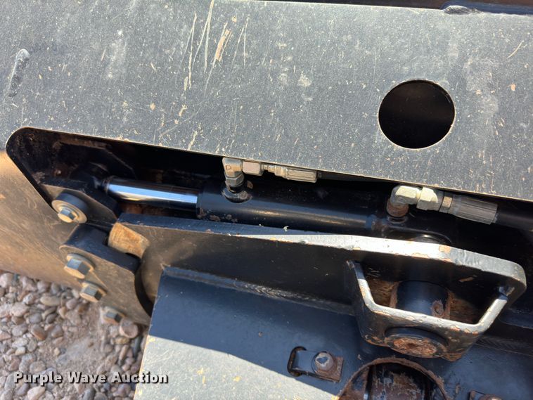 image for item DK2561 2014 Ditch Witch RT100  trencher