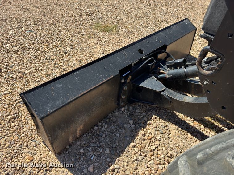 image for item DK2561 2014 Ditch Witch RT100  trencher