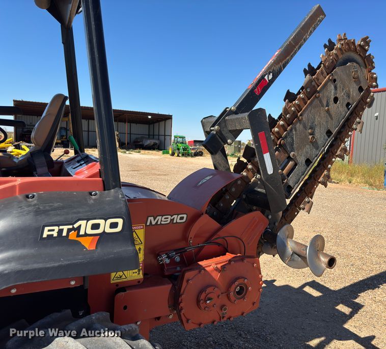 image for item DK2561 2014 Ditch Witch RT100  trencher
