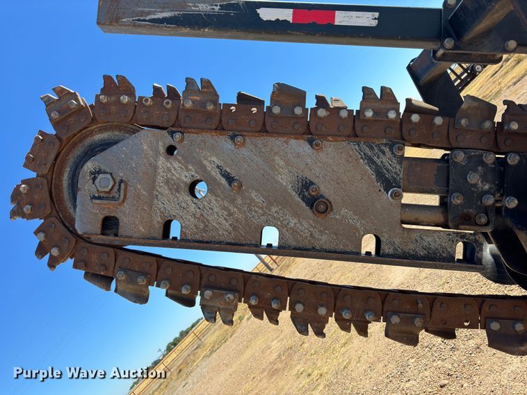 image for item DK2561 2014 Ditch Witch RT100  trencher