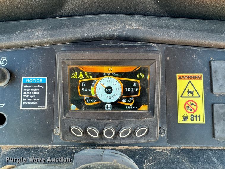 image for item DK2561 2014 Ditch Witch RT100  trencher