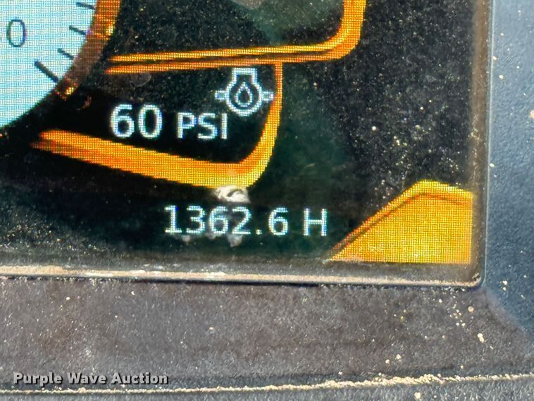 image for item DK2561 2014 Ditch Witch RT100  trencher