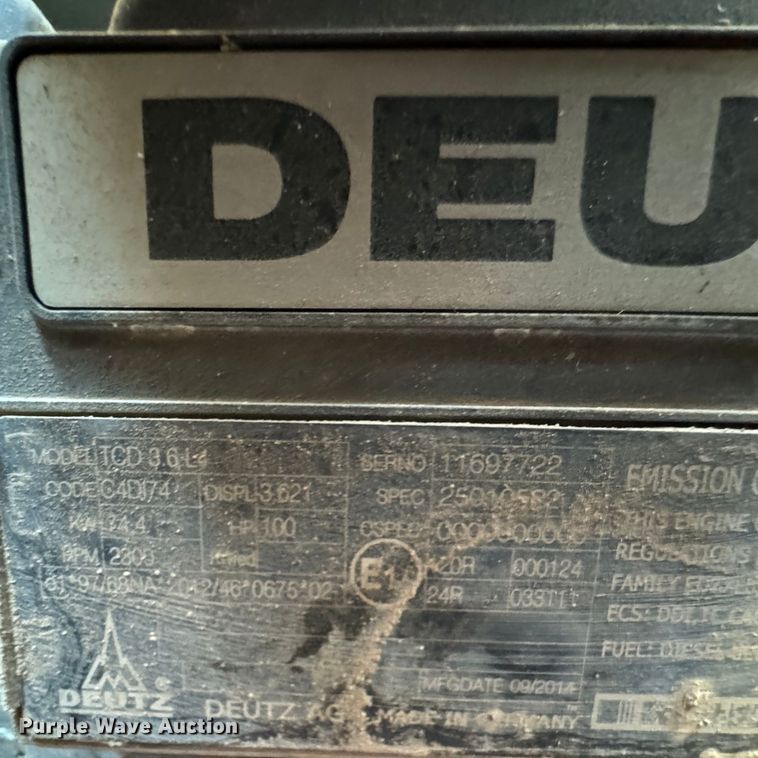 image for item DK2561 2014 Ditch Witch RT100  trencher