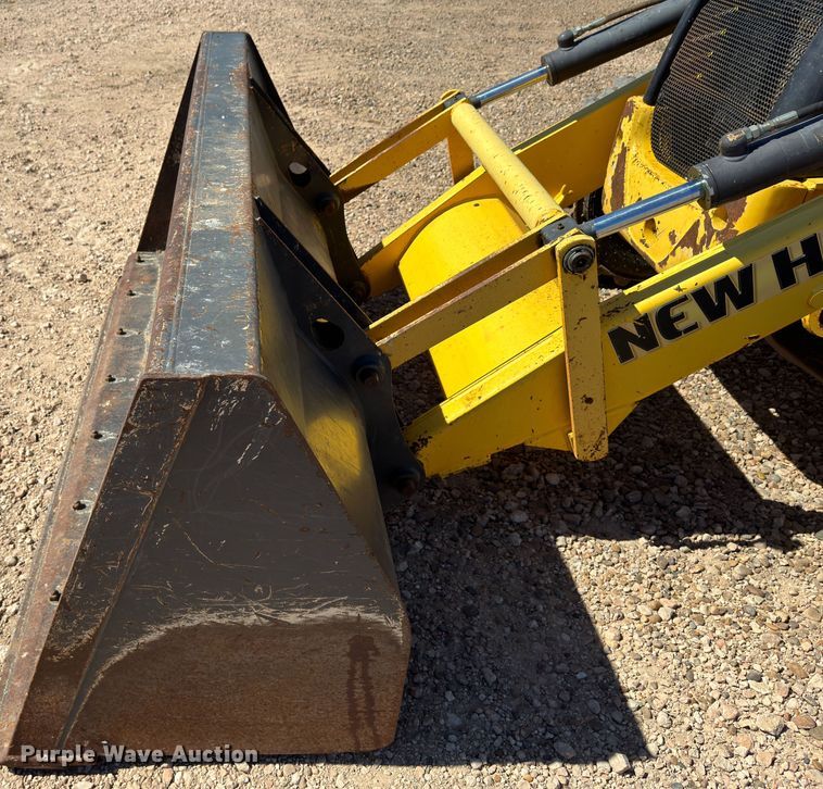 image for item DK2562 2012 New Holland B95B  backhoe