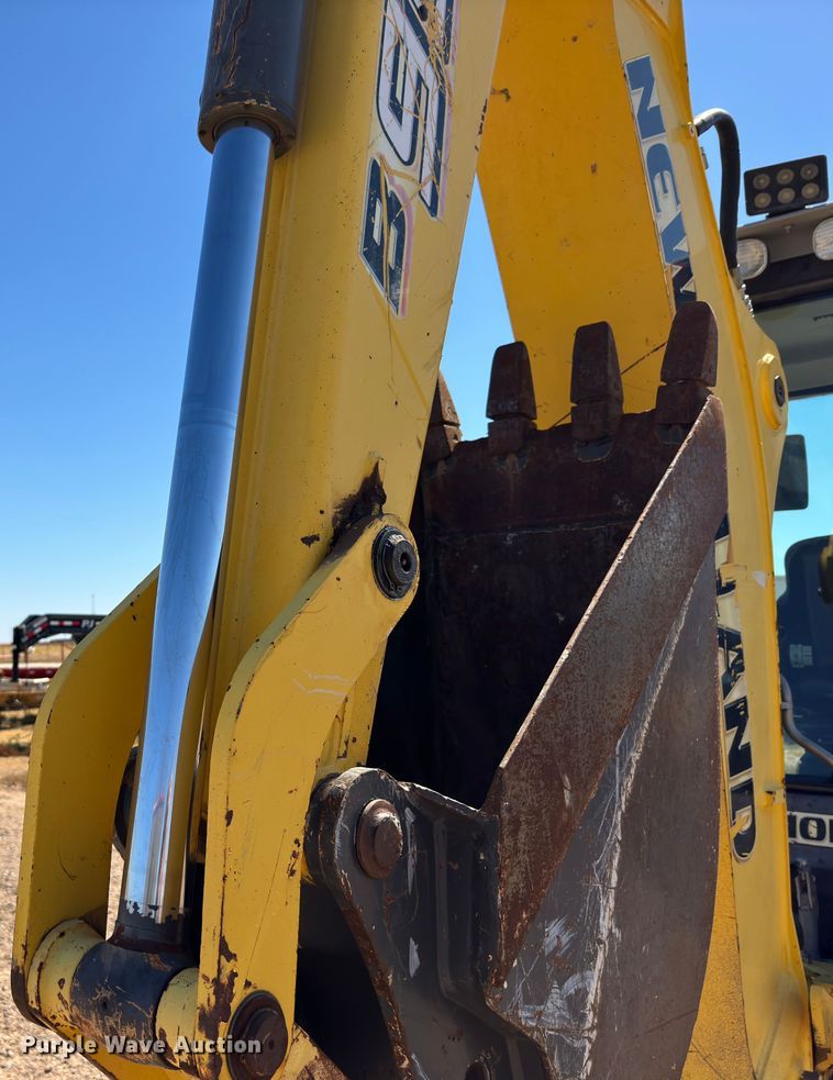 image for item DK2562 2012 New Holland B95B  backhoe