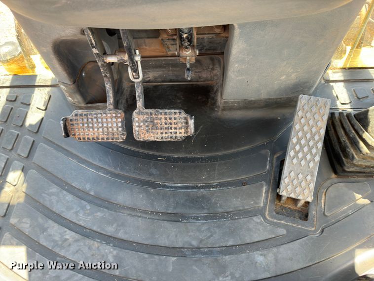 image for item DK2562 2012 New Holland B95B  backhoe