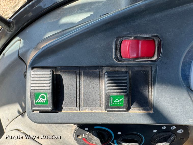 image for item DK2562 2012 New Holland B95B  backhoe