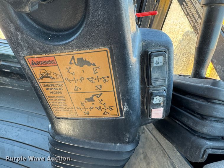 image for item DK2562 2012 New Holland B95B  backhoe