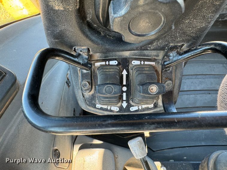 image for item DK2562 2012 New Holland B95B  backhoe