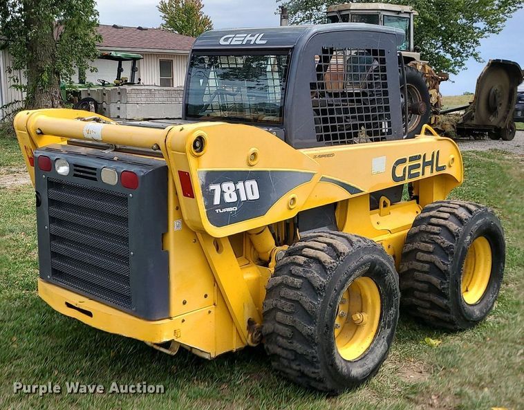 image for item DK4104 2005 Gehl 7810  skid steer loader