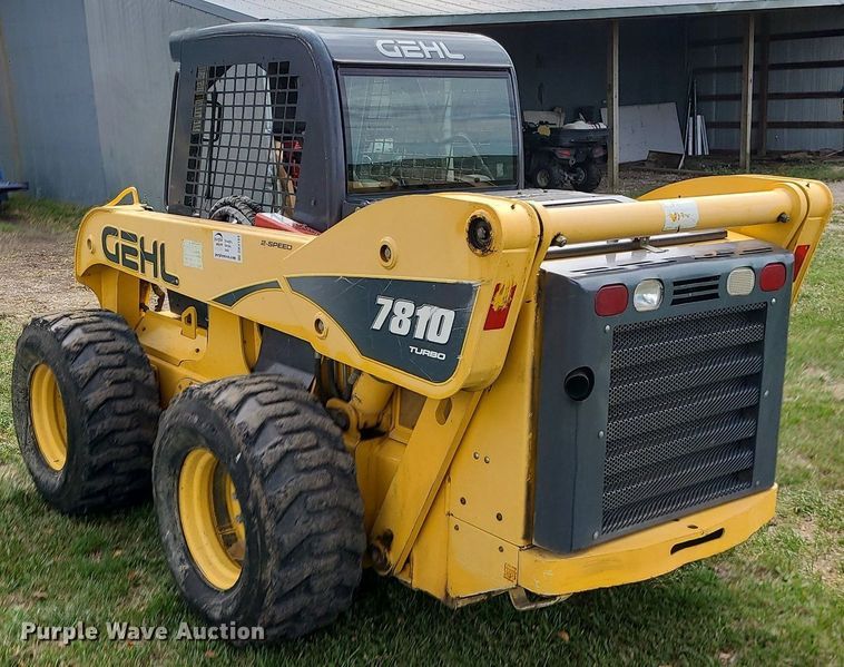 image for item DK4104 2005 Gehl 7810  skid steer loader