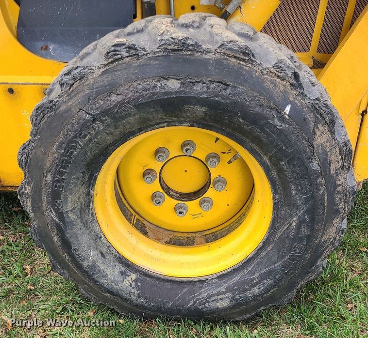 image for item DK4104 2005 Gehl 7810  skid steer loader