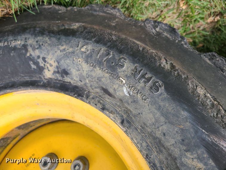 image for item DK4104 2005 Gehl 7810  skid steer loader