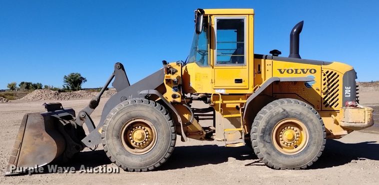 image for item DK8855 2006 Volvo L70E  wheel loader