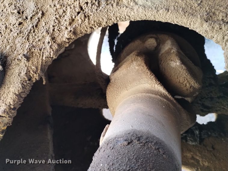 image for item DK8855 2006 Volvo L70E  wheel loader