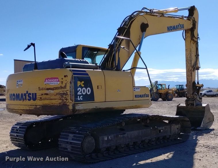 image for item DK8856 2006 Komatsu PC200LC-8  excavator