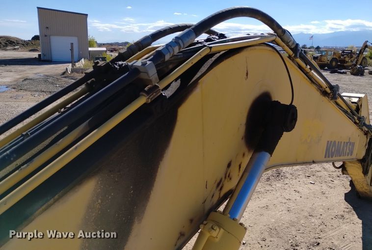 image for item DK8856 2006 Komatsu PC200LC-8  excavator