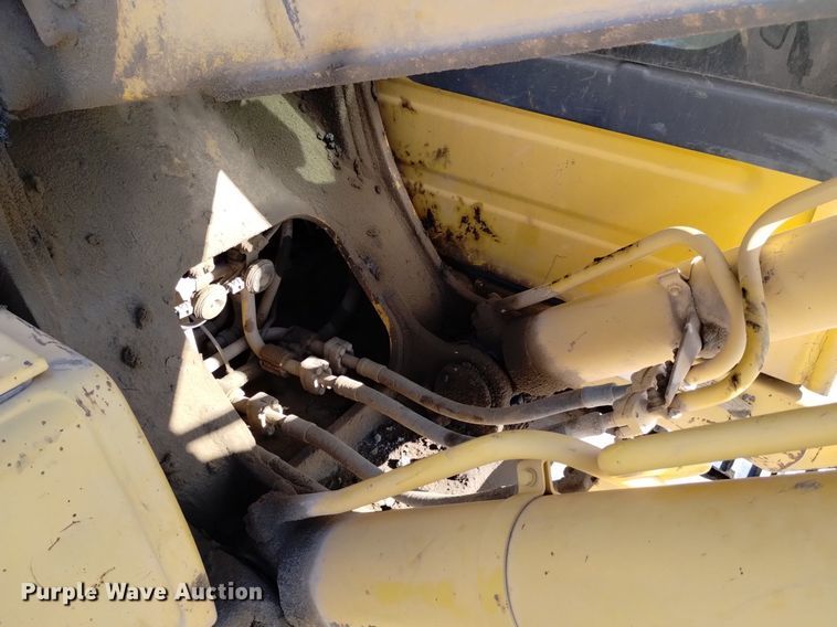 image for item DK8856 2006 Komatsu PC200LC-8  excavator